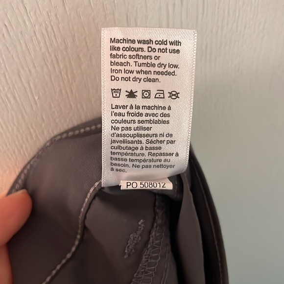 MEC Grey hiking / spots pants - yr 12 - Picture 5 of 5